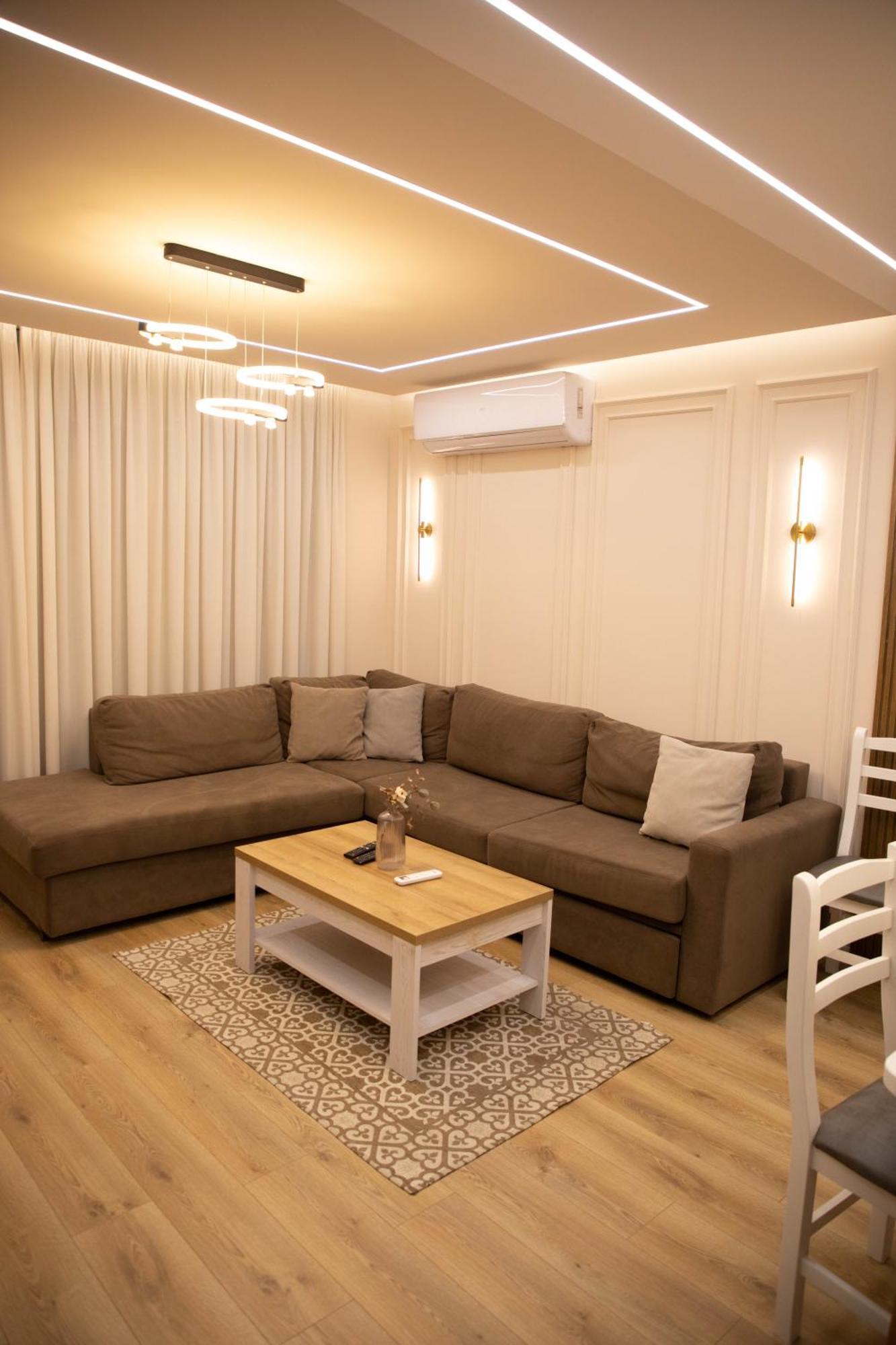 Apartment Continental Tirana