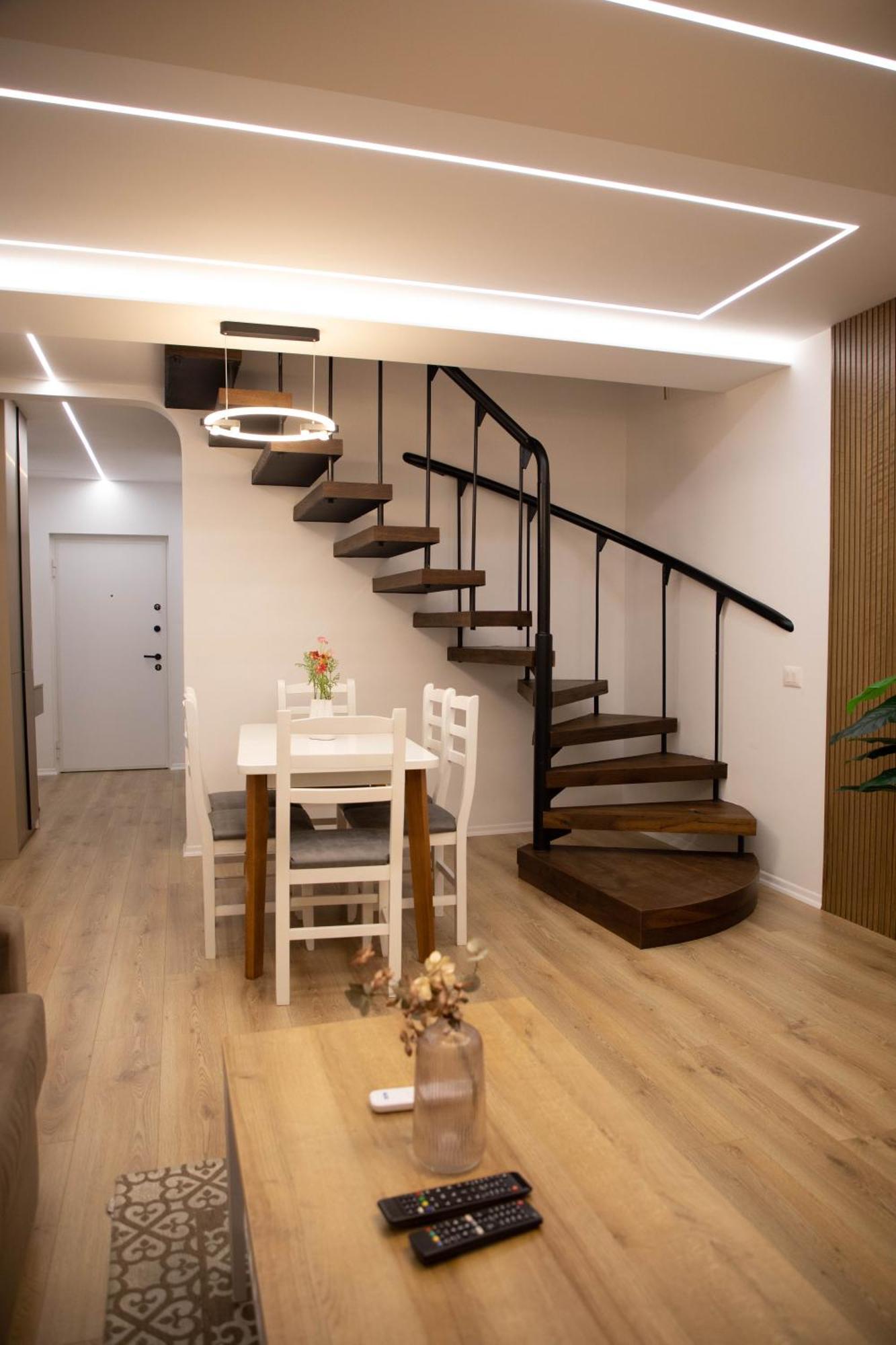 Continental Apartment *