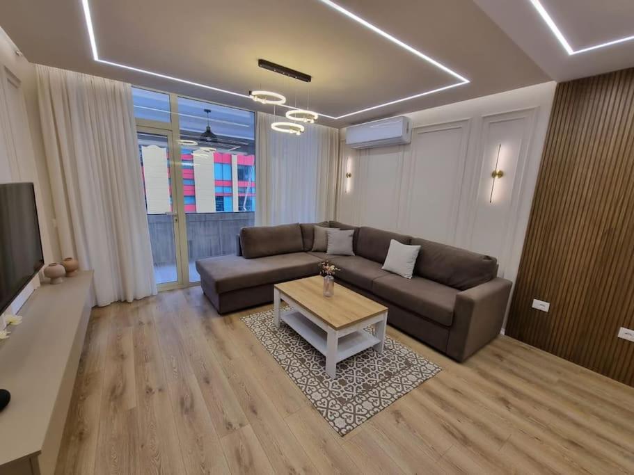 Apartment Continental *