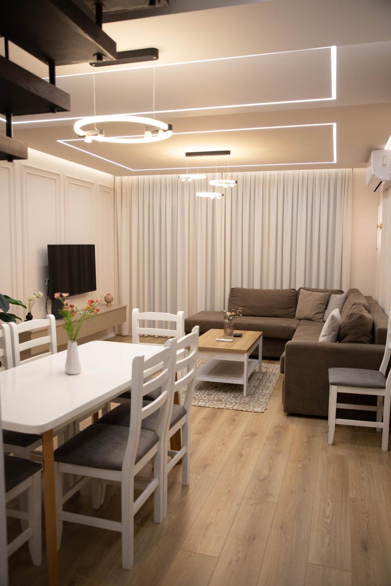 Continental Tirana
