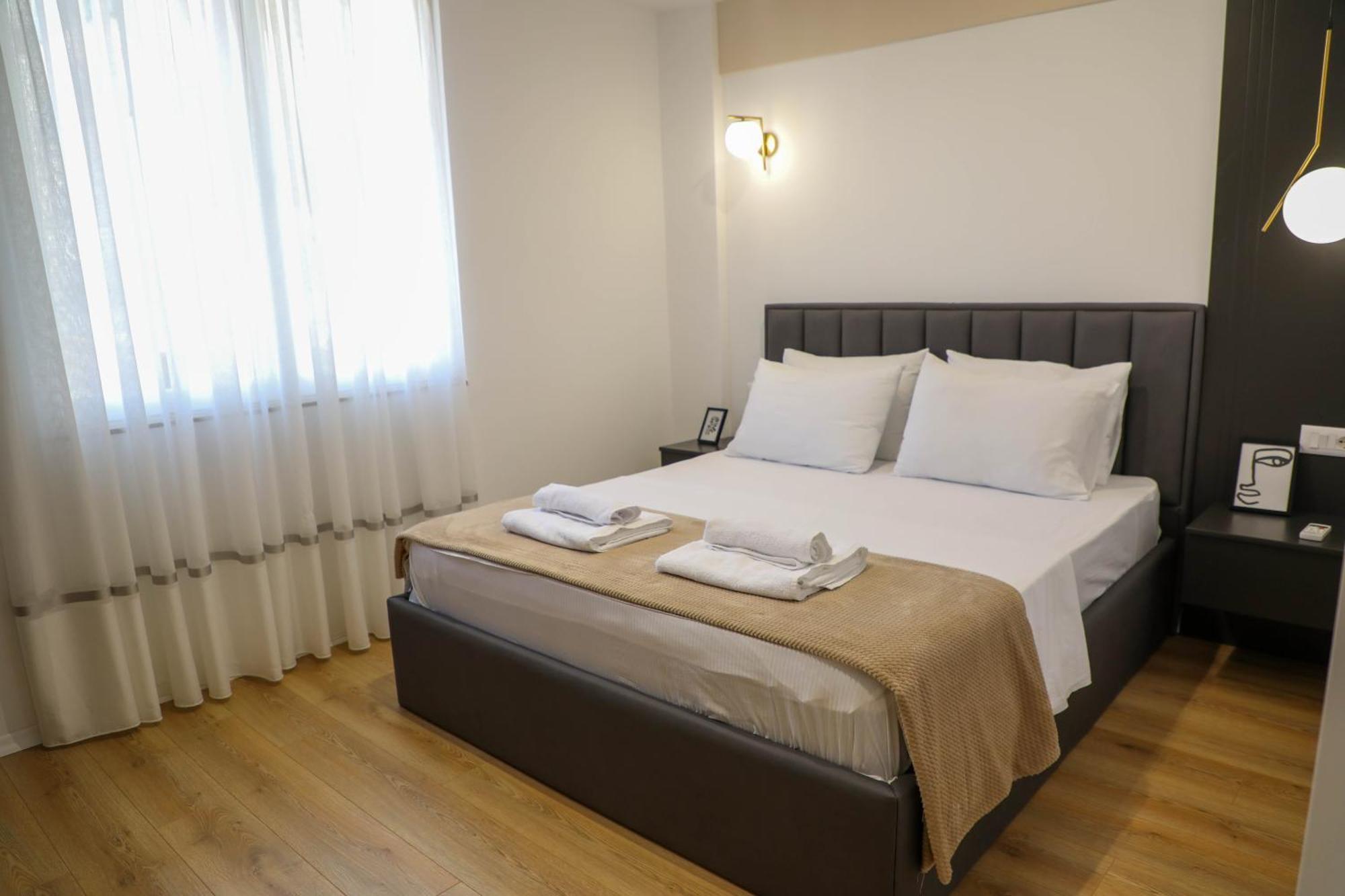 Continental Apartment